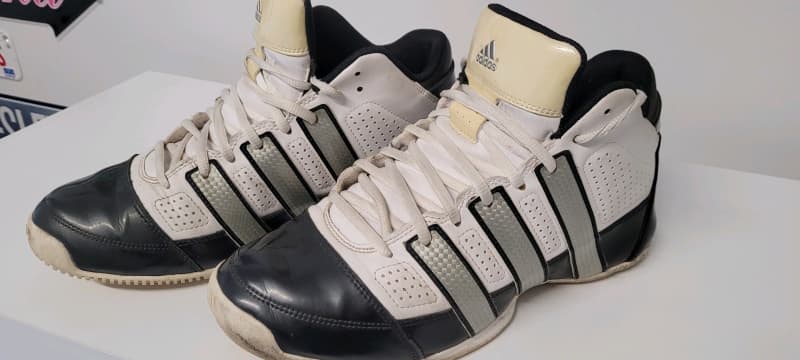 Adidas Vintage Basketball Shoes | Men's Shoes | Gumtree Australia Melton  Area - Plumpton | 1298457989