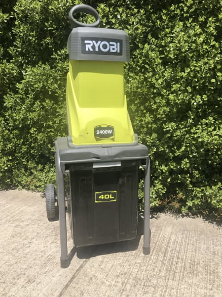 Ryobi™ 2400W Heavy Duty Crushing Electric Shredder Garden Mulcher