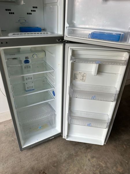 Fridge for sale630156409676811118