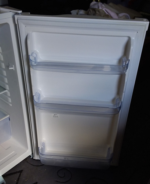 Bar fridge63017765008514112