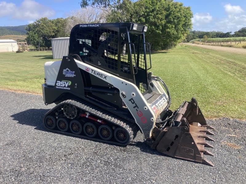 Mini Machines for Hire62863843163650112