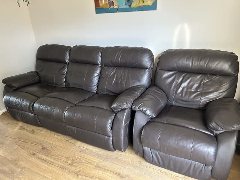 Black Leather Recliner Sofa Gumtree Matttroy