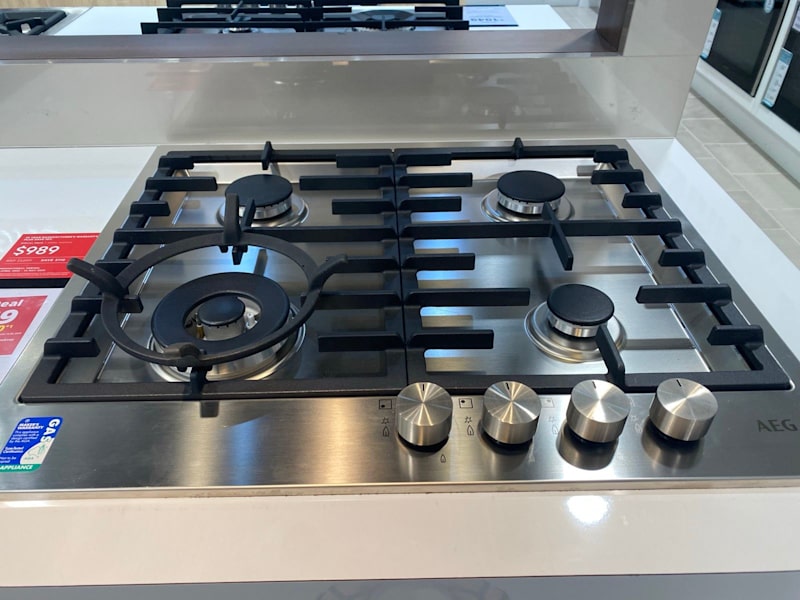 Electric Oven & Gas cooktop combo - $12063019077122049113