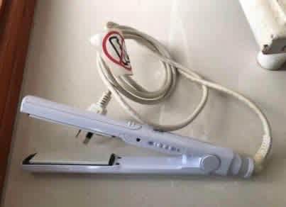 .VS SASSOON SLIM CERAMIC STRAIGHTENER* White63017318667778113