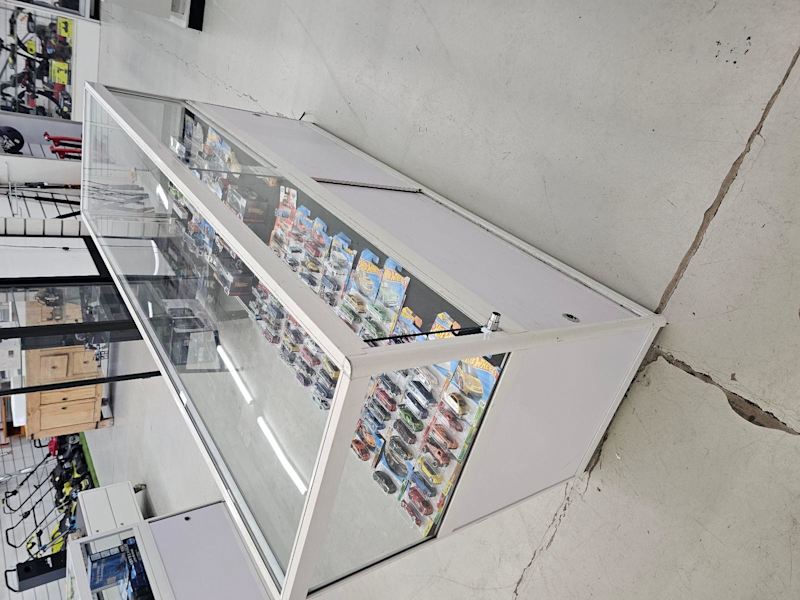 Glass Cabinets for Sale $100 62863380016515111
