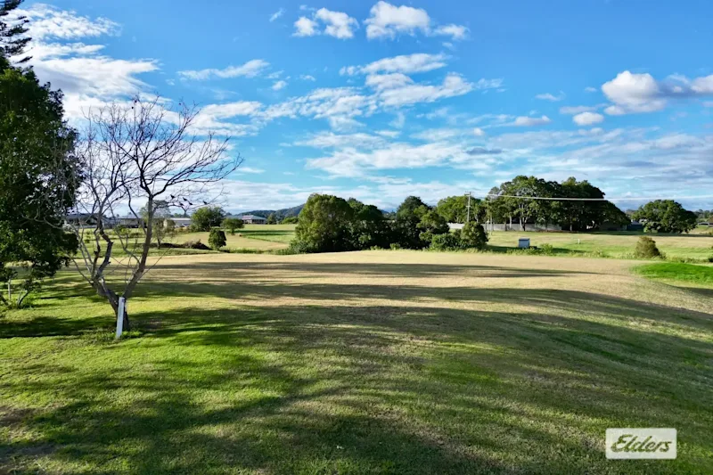 Your Dream Lifestyle Awaits in Prestigious Chatsworth!63006453452802112