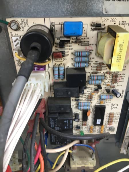 LENNOX DUCTED GAS HEATER PARTS  GOOD WORKING ORDER-MOD-G24E2/3-75A-4T.63016059911169112