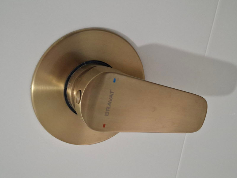 BRAVAT taps and shower mixers - NEW63012914711681112