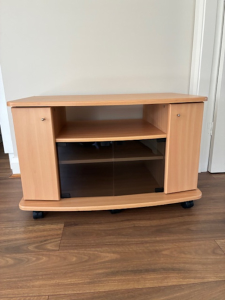 TV unit in great condition628633730803221128