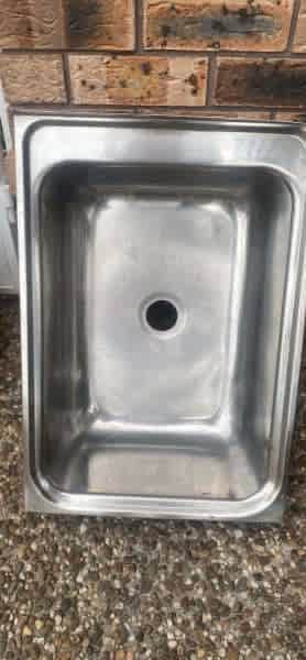 Clark’s Stainless Steel Laundry Sink Tub Bowl right or left hand side63010589459458113