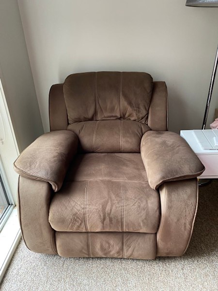 Recliner, TV, sofa, bench stool, dinning table and chair62863372068481112