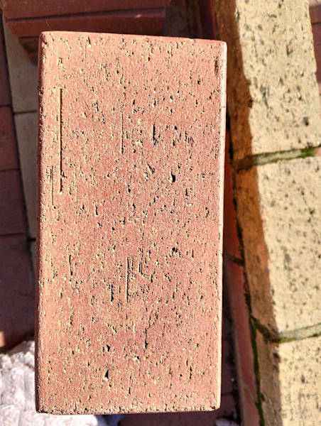 Midland Brick red pavers63011175183235112