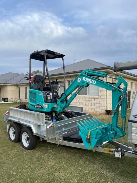 DIY/Dry Hire - 1.7t Excavator and Hydraulic Tipper Trailer Package63012444615937111