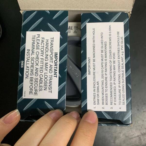Clipsal 56SW120 Surface Switch Single Pole New63009359963137114