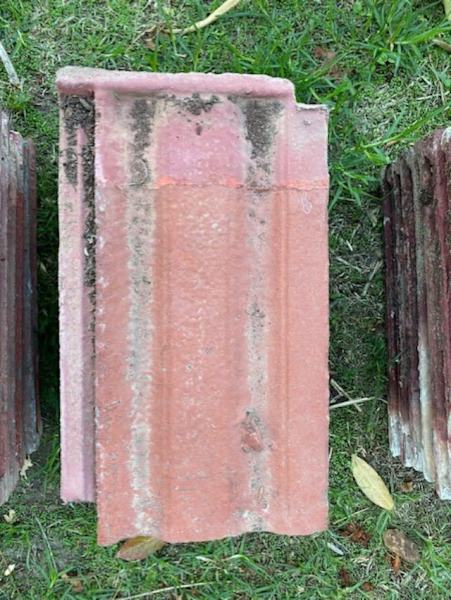 Red Concrete Roof Tiles with Oval on Back63012444691457112