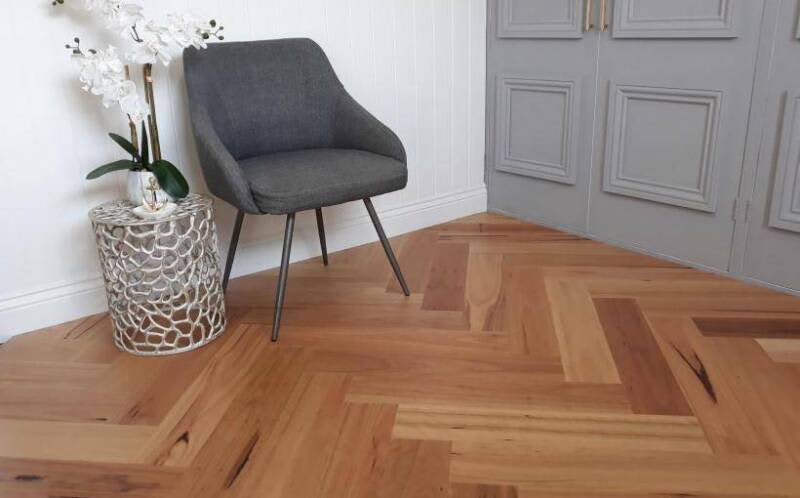 BLACKBUTT & SPOTTED HERRINGBONE FLOOR 14/3MM SALE ! FRM$70/M2PLUS63010173185027111
