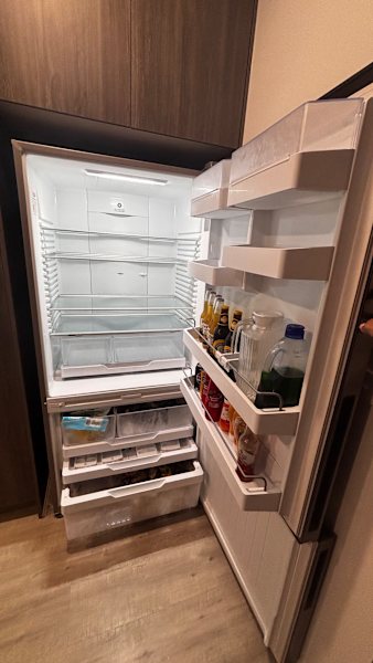 Fisher & Paykel 494L Dark stainless steel bottom mount fridge63016487667203111