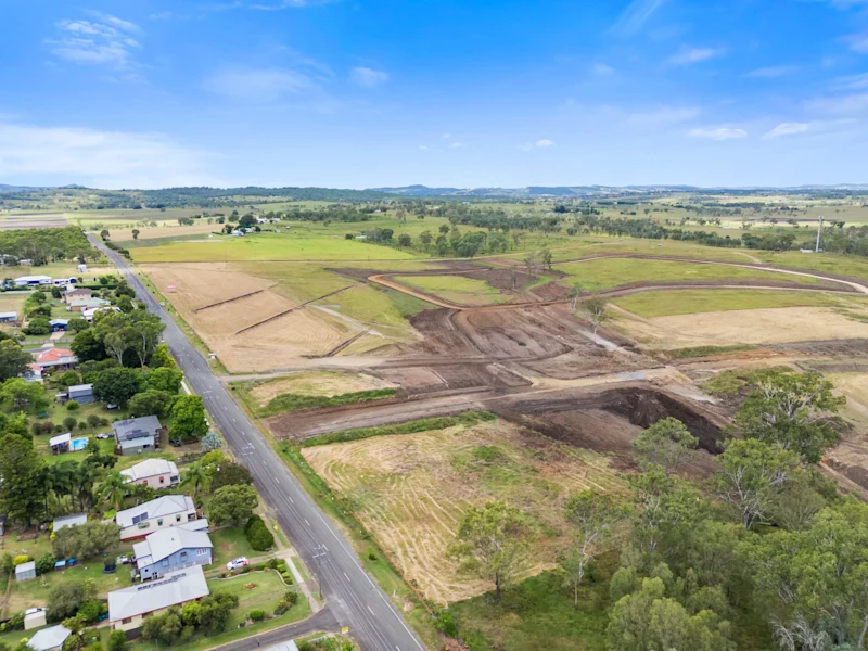 One of the last lots left in Stage 1!63006617264514111