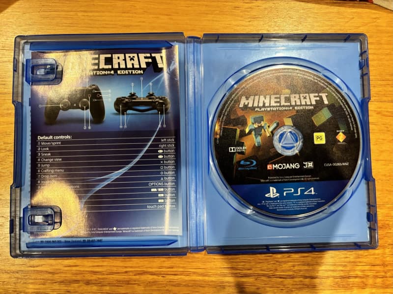 Minecraft: PlayStation 4 Edition PS4 Factory Sealed New