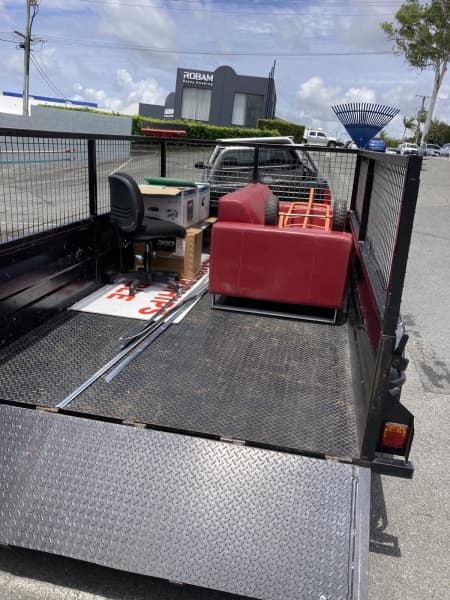 Rubbish & GreenWaste Removal63008542011907112
