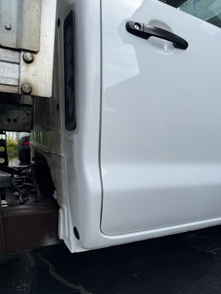 Smash repairs shop 62936655592066114