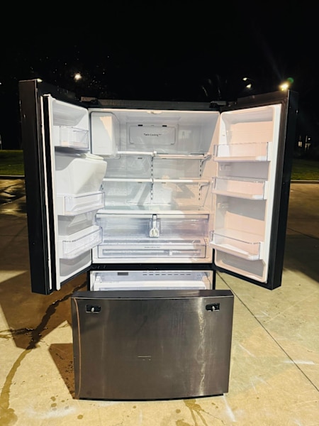 **SAMSUNG FRENCH DOOR 665 LITERS FRIDGE FREEZER** FREE DELIVERY
63019988112131113