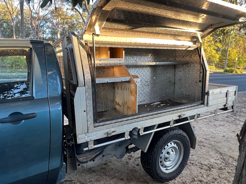 2013 MAZDA BT-50 MY13 6 SP AUTOMATIC C/CHAS, 3 seats62939538218499111