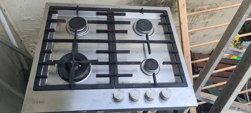Gas cook top for sale 63021279504642114