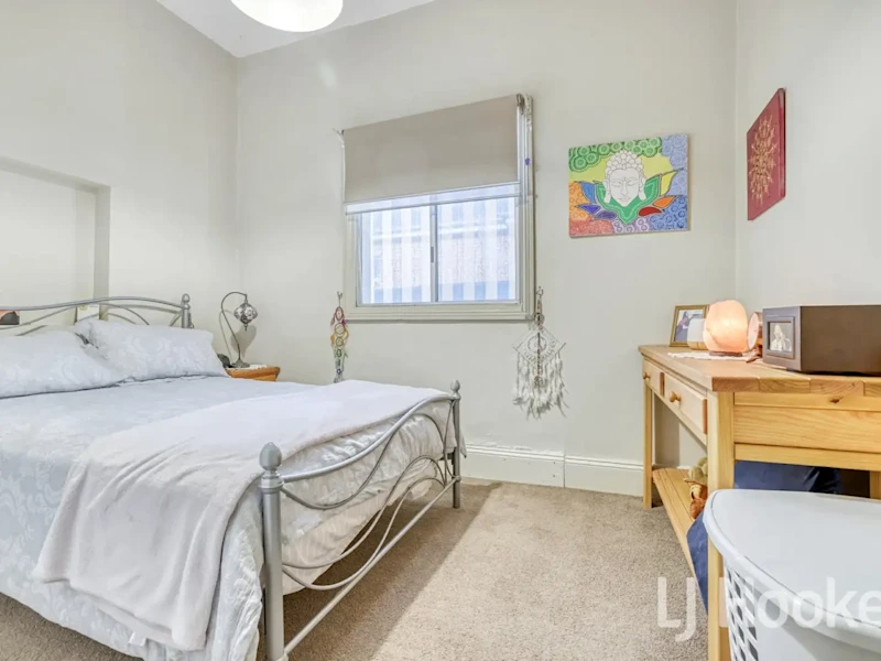 Character, Comfort & Central Convenience62929679995649114