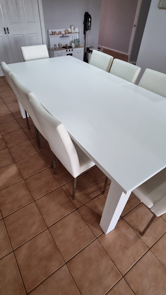 Dining table - white Hamptons62863370075651112