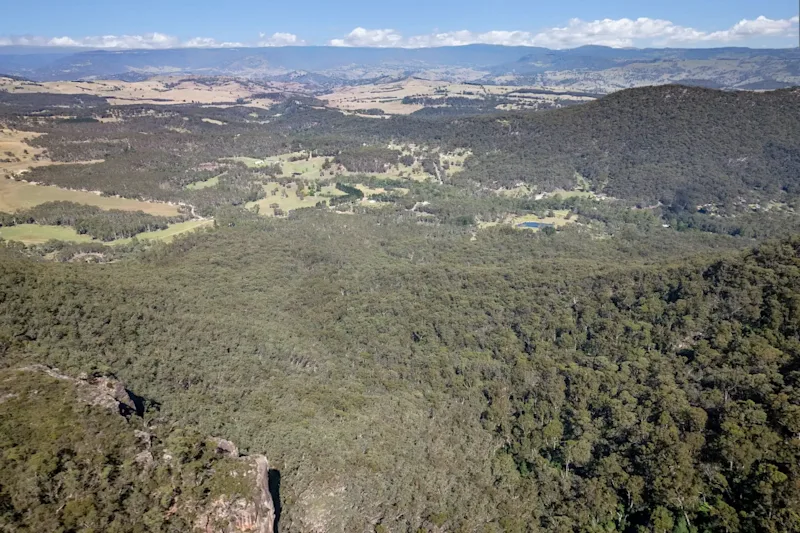 KANIMBLA VALLEY HIDEAWAY FOR THOSE SEEKING OFF-GRID SERENITY63438523509633110