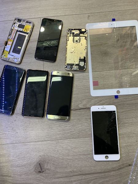LR PHONE REPAIRS AND ACCESSORIES63016486266243111