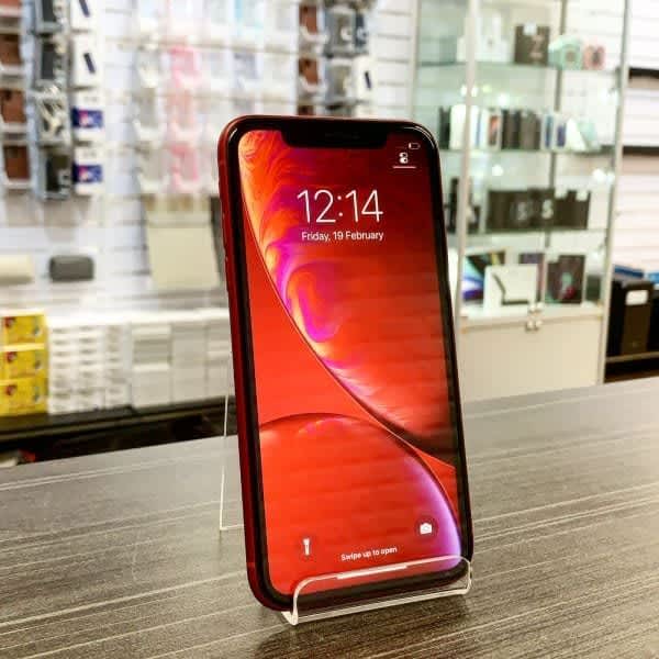 iPhone XR 128G Red Good Condition Warranty Invoice AU Model