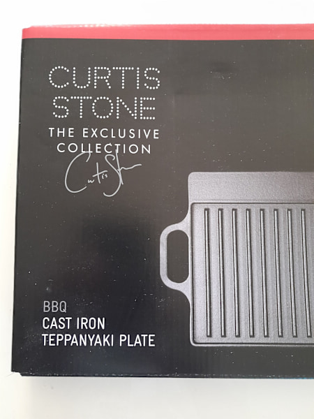 BBQ CAST IRON TEPPANYAKI PLATE BRAND NEW NEVER USED.63022634992130111