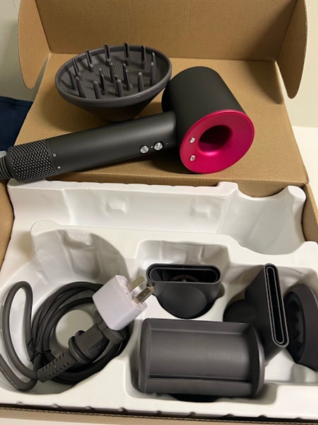 Hair dryer63443779441665110