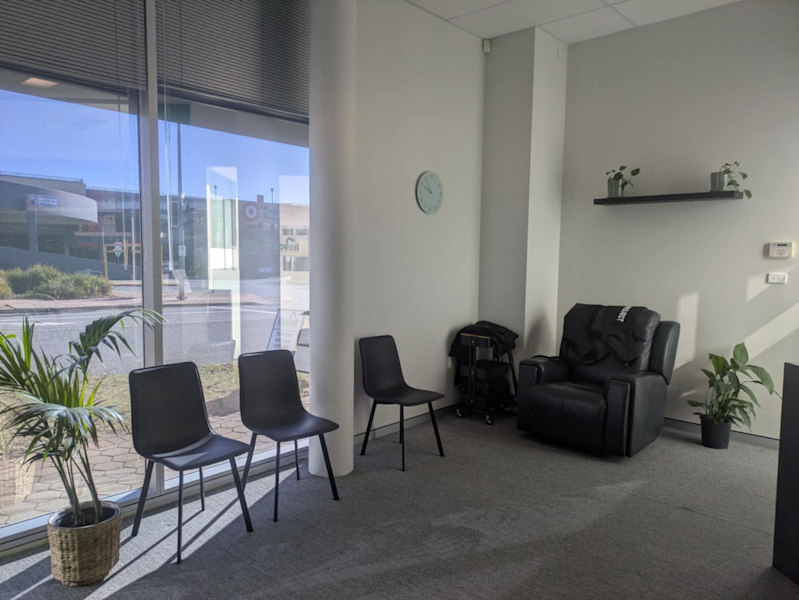 Clinic or Consulting rooms available62995619587074111