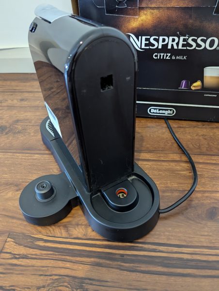 DeLonghi Nespresso Citiz & Milk Coffee Machine63019075272450112