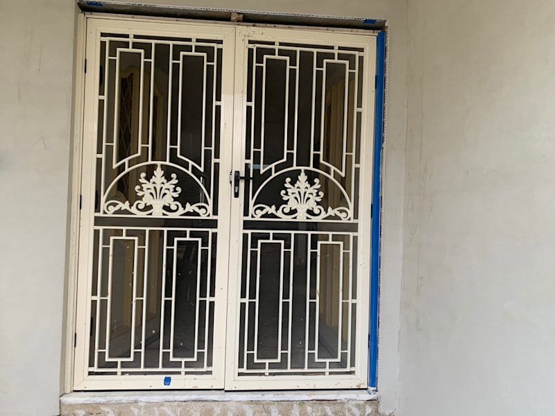 Screen doors with fly screens63009246689410119
