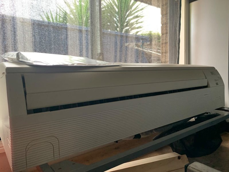 Daikin split system air conditioner63470139143937110