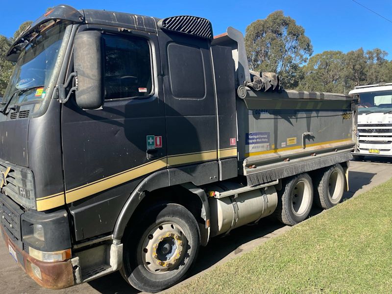 Tipper Truck for Hire 62863416768771110