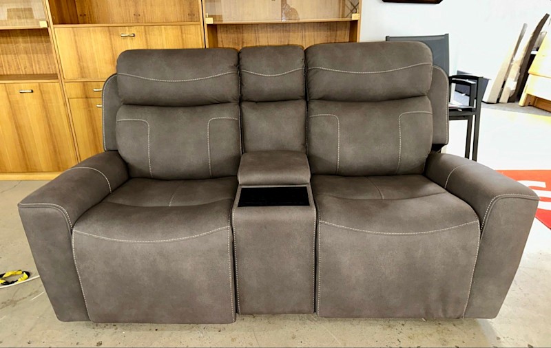 Robina 2ERER + Console Recliner62863376487554111