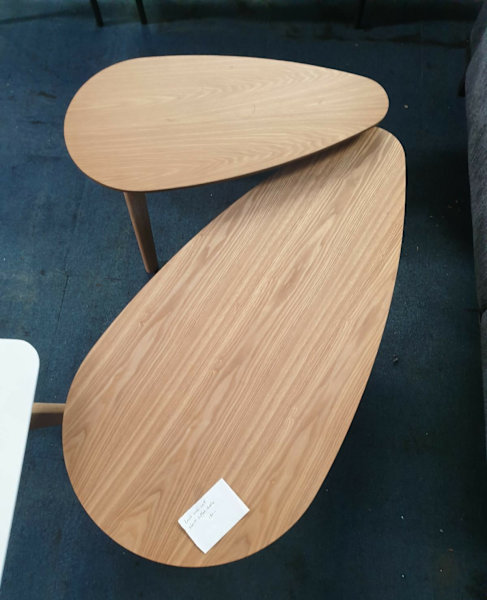 WAREHOUSE SALE - SELLING WOOD FINISH COFFEE TABLE SET FOR ONLY $18062863384696707111