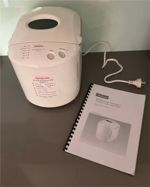 sunbeam bm2500 compact bakehouse 750g bread maker review