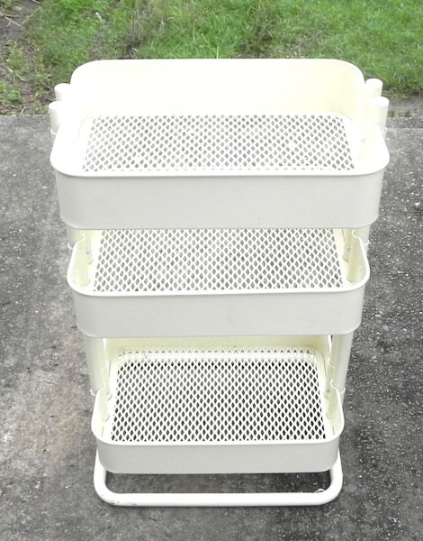Solid Metal Adjustable 3 Shelves Stand62863380833411111