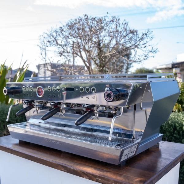 Huge Range Of Second Hand And Demo La Marzoccos Available63021732260226113