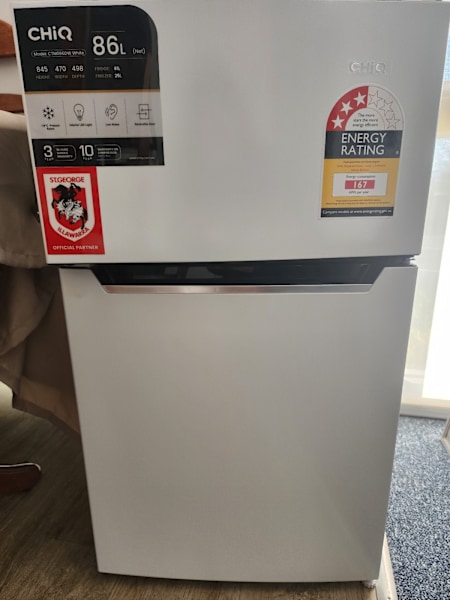 Chiq 86L 2 door bar fridge630217293139231120
