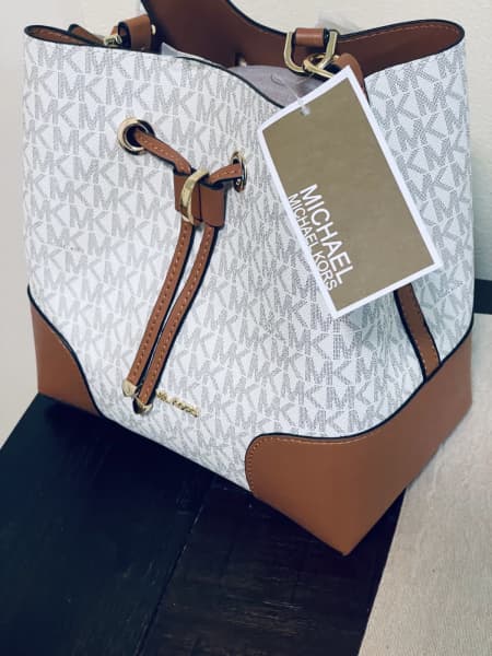 LOUIS VUITTON Monogram Canvas Pochette Metis Bag, Bags, Gumtree Australia  Parramatta Area - Woodpark