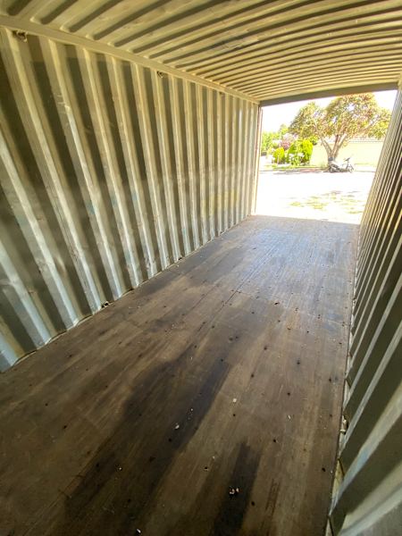 Watertight Shipping Container Storage in Magill Industrial Area62995658356993111