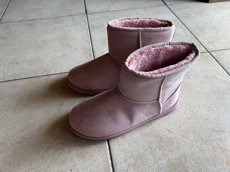 coburg ugg boots