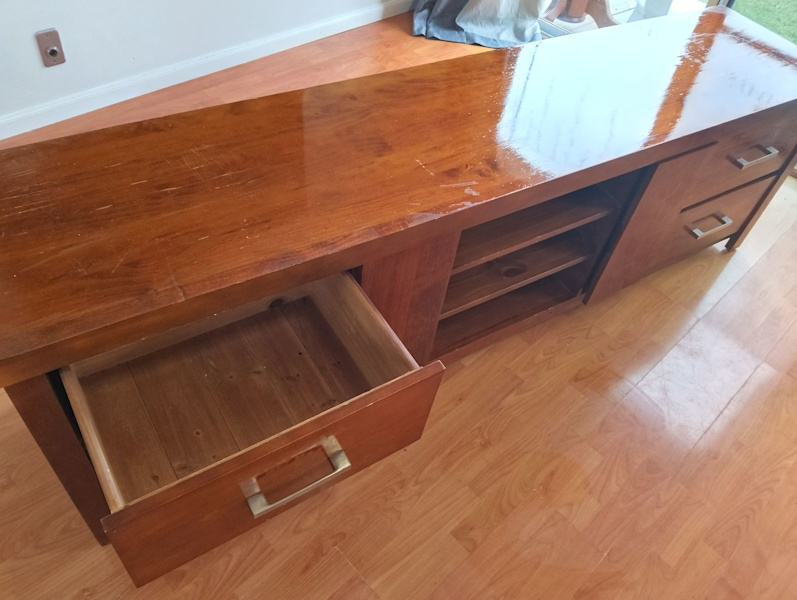 entertainment unit62863411402755111